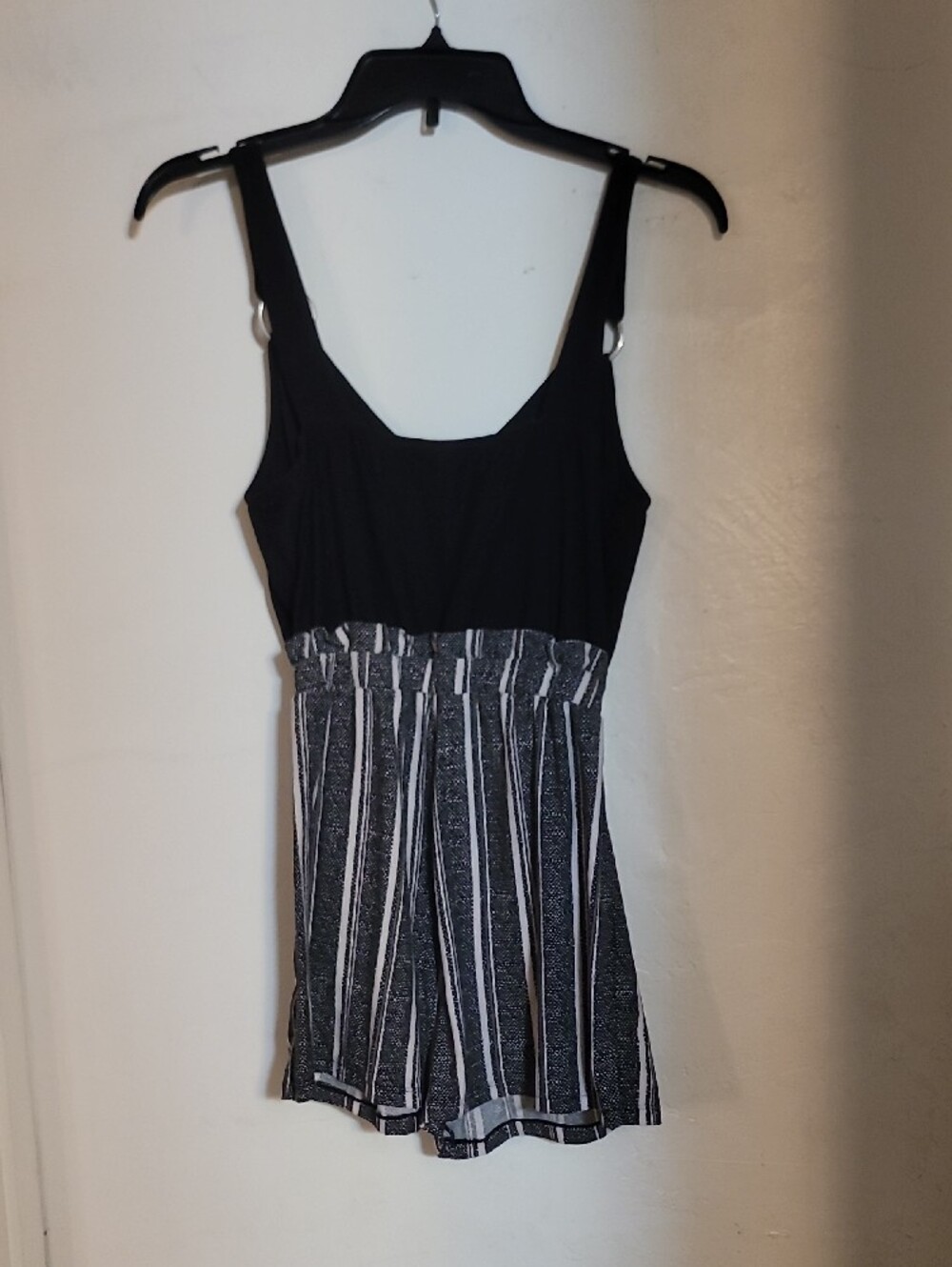 Romper - Picture 3 of 3